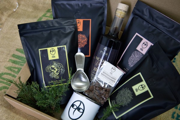 Geschenkbox L 4x 250g Kaffee, Likör etc